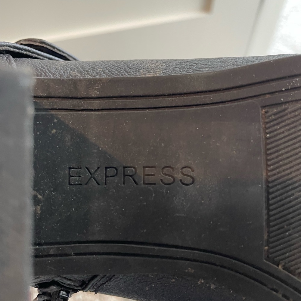 Express Booties - Picture 5 of 5